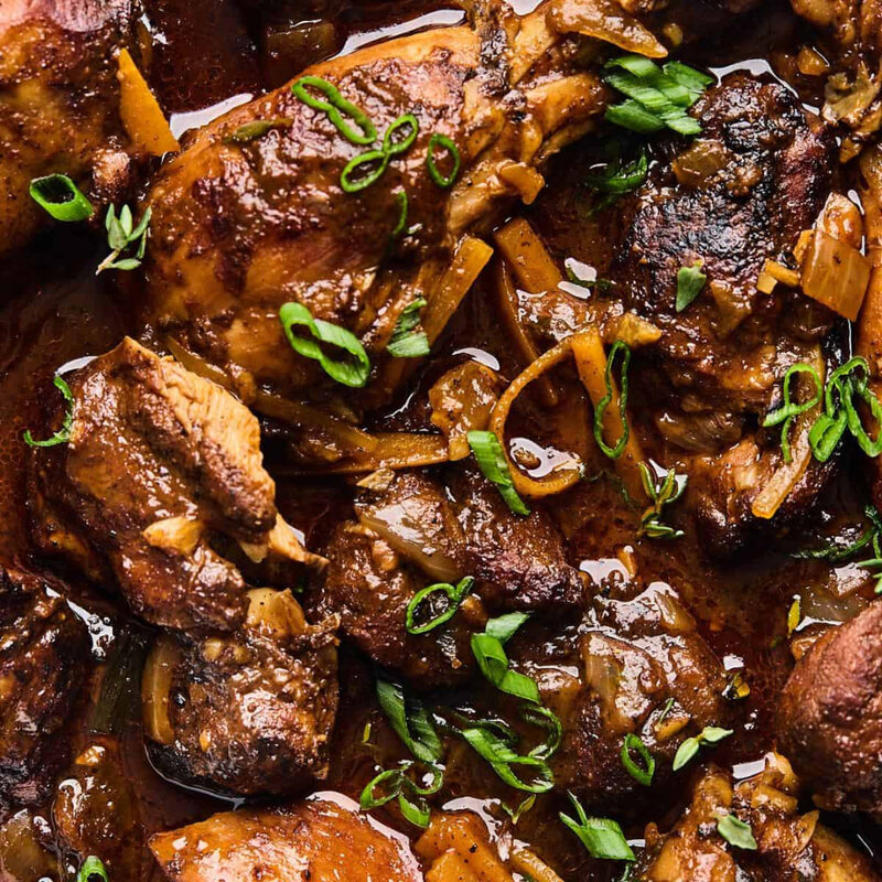 Brown stew chicken plate